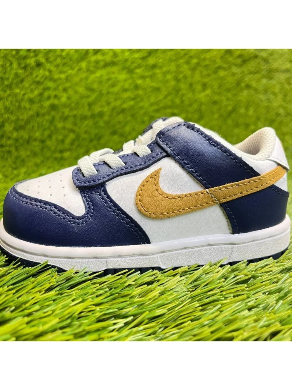 Nike Dunk Low Toddler Size 7C White Blue Athletic Walking Leather Shoes Sneakers